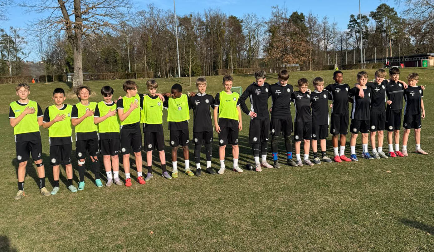 Zwei Fußballmannschaften