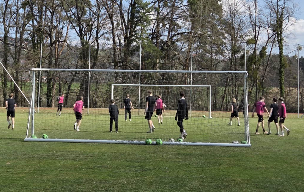 Burschen beim Training