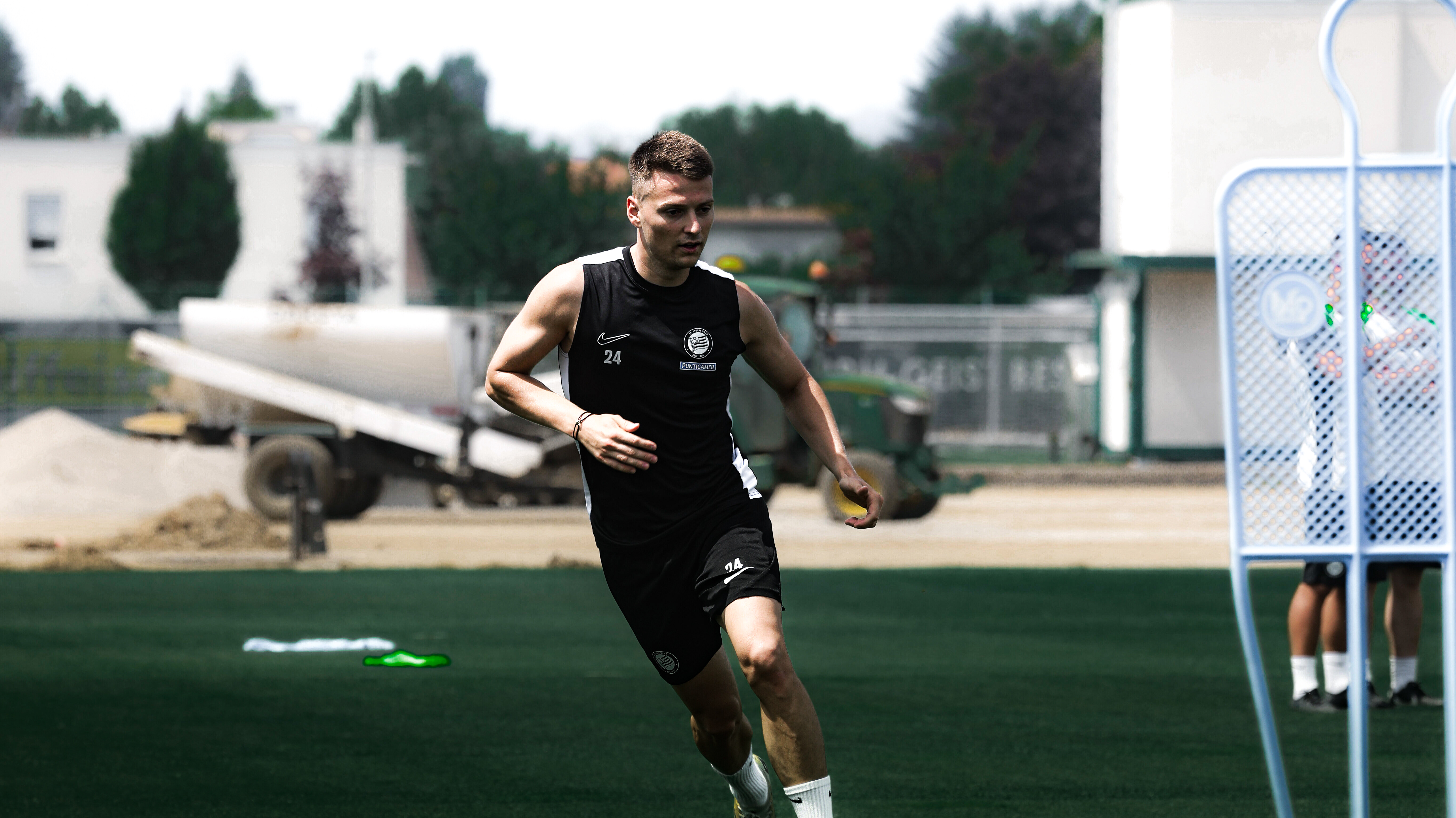 Ein Spieler im Lauf