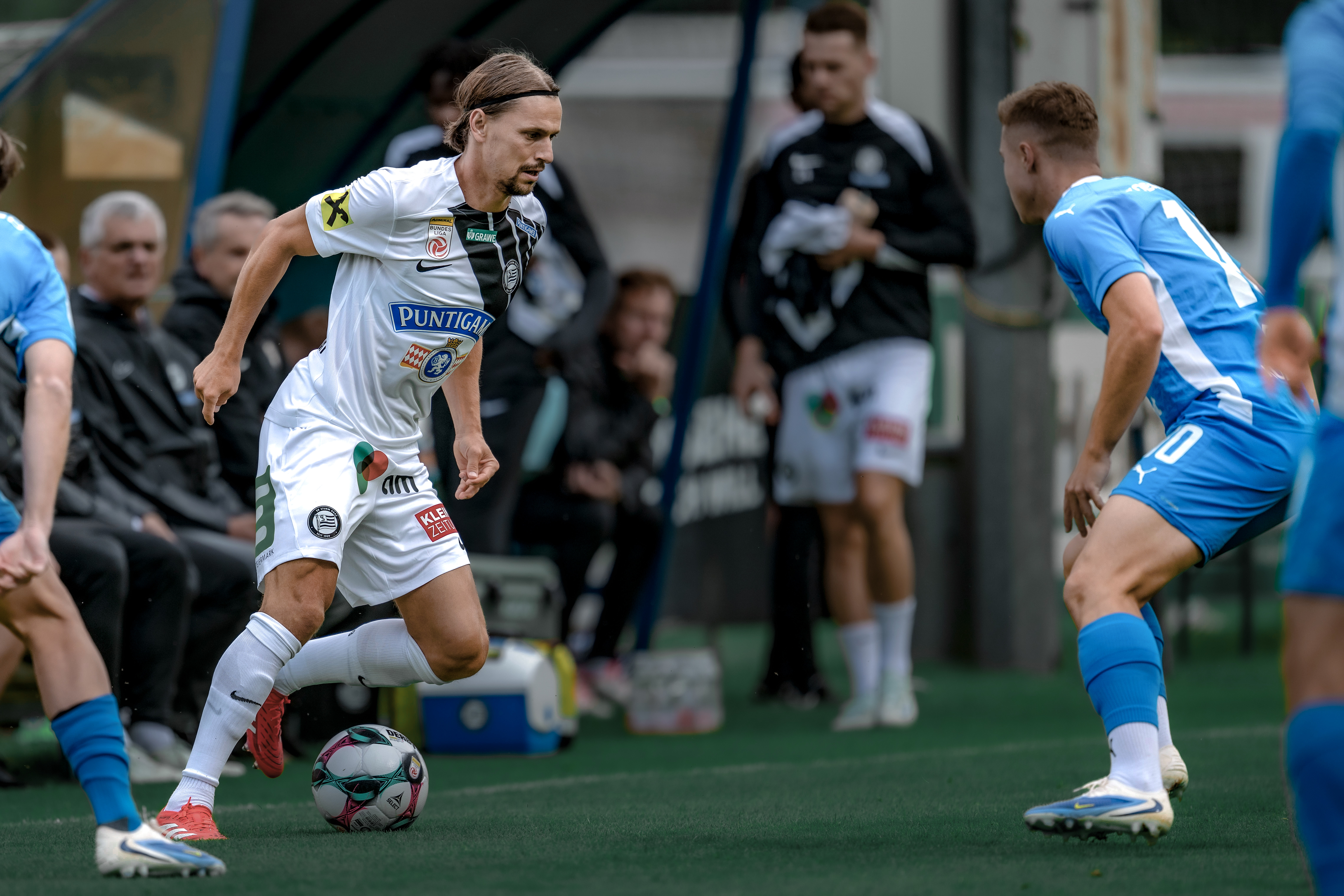 Fußballspieler am Platz