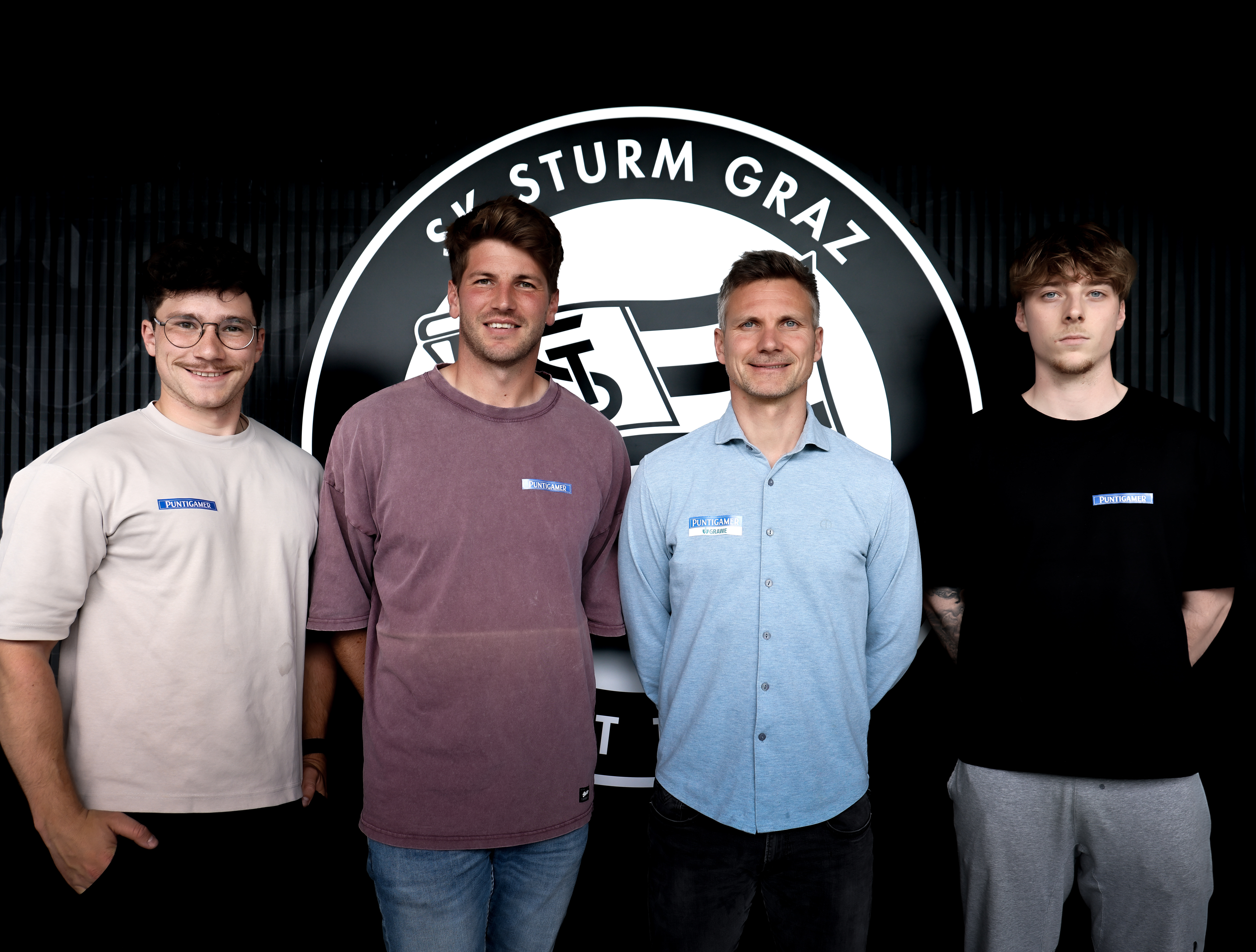 Athletiktrainer Elias Heschl,  Torwarttrainer Philipp Fraiss, Videoanalyst Lukas Zottler